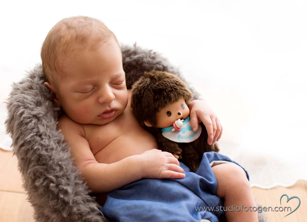 016_NEWBORN