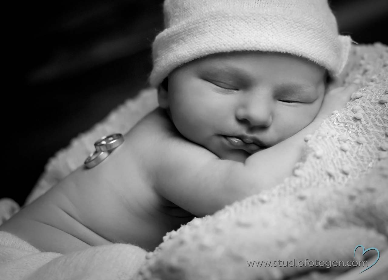 087_NEWBORN